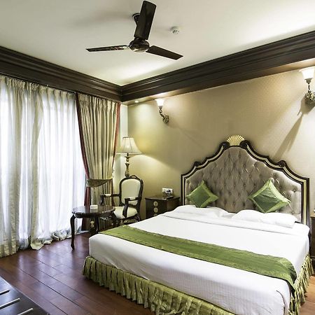 Treebo Tryst Royce New Friends Colony Hotel Ню Делхи Екстериор снимка